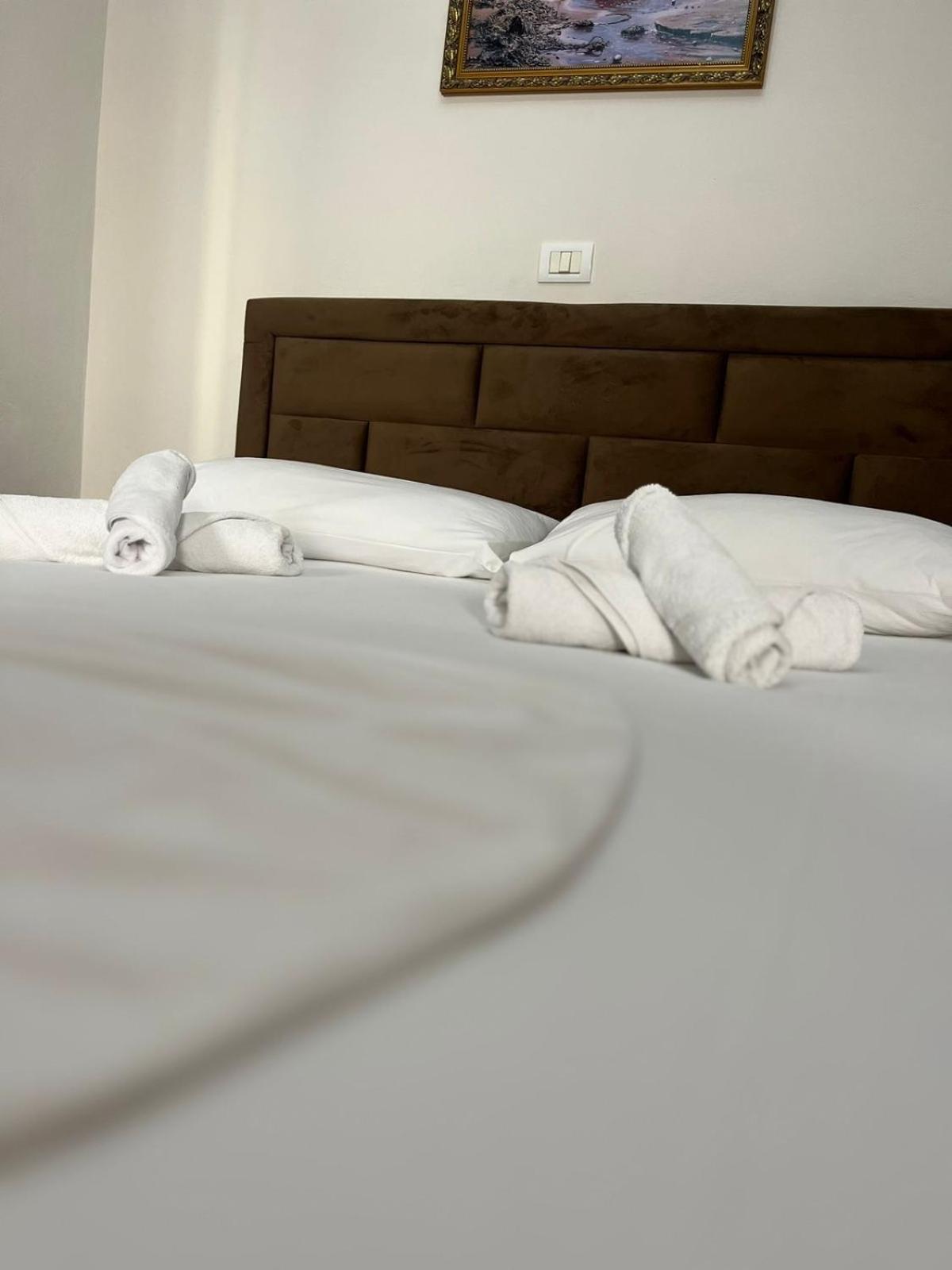 Hotel Primavera Саранде Екстериор снимка